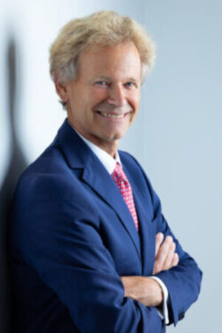 Mag. Dr. Reinhard Krakauer